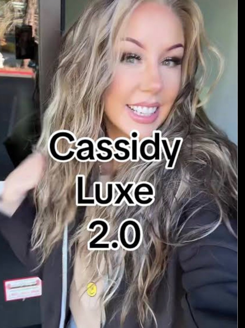 Cassidy Luxe 2.0 Women's Wig - Ash Blonde Blend